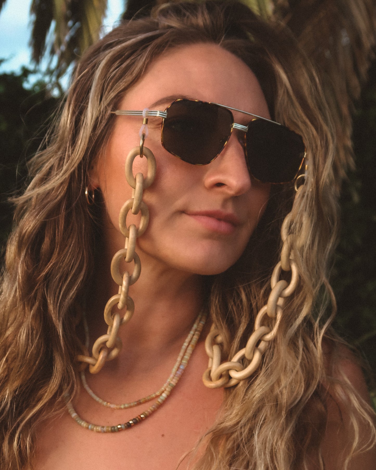 Kaan Kun Wooden Sunglasses Chain