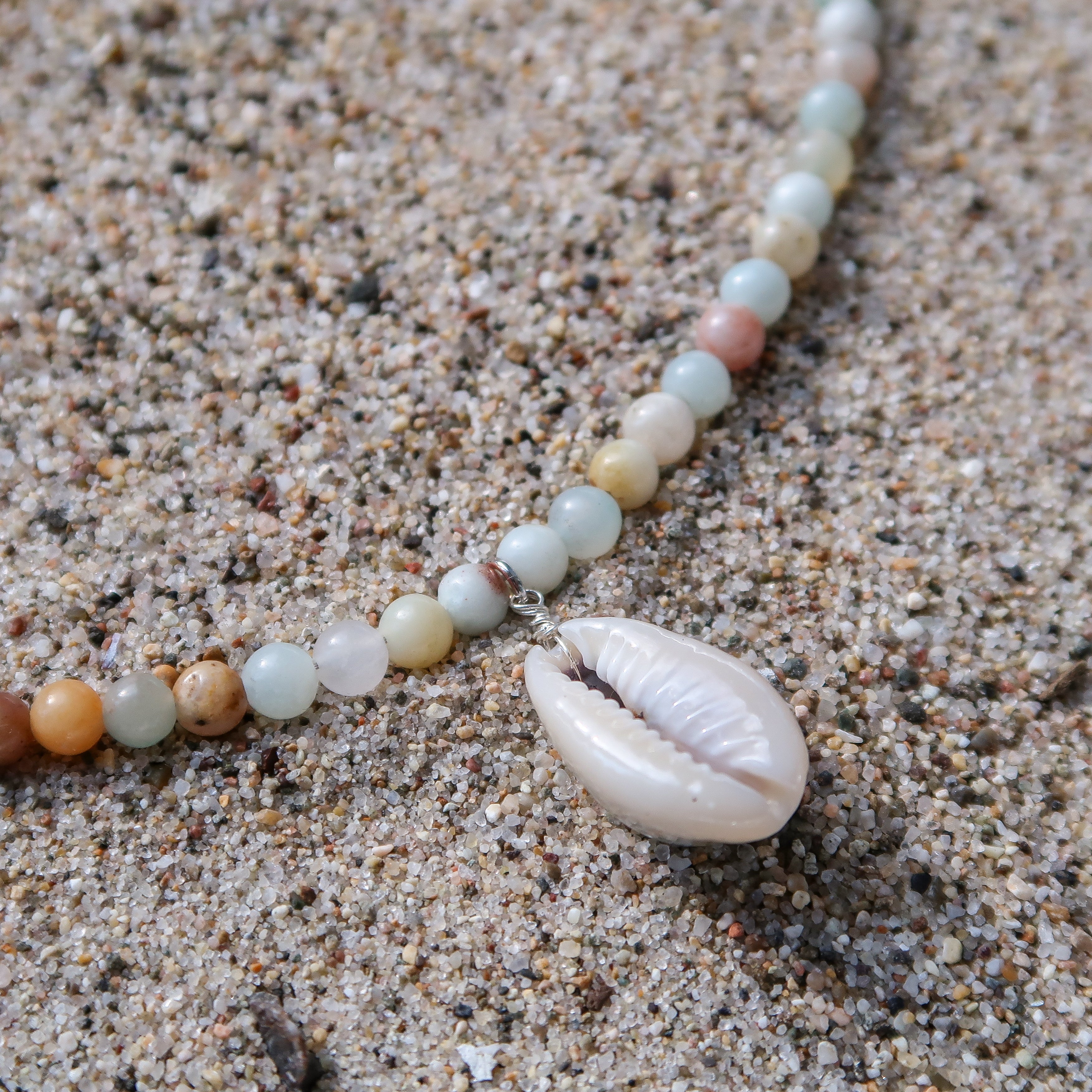 Cowrie necklace deals